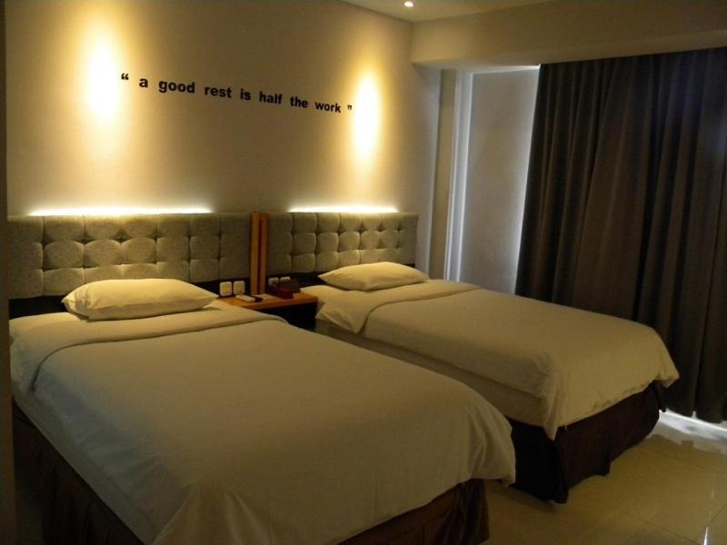 The Royal Idi Hotel Idirayeuk Esterno foto