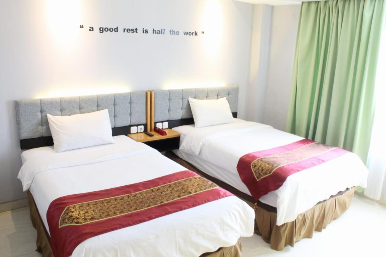 The Royal Idi Hotel Idirayeuk Esterno foto